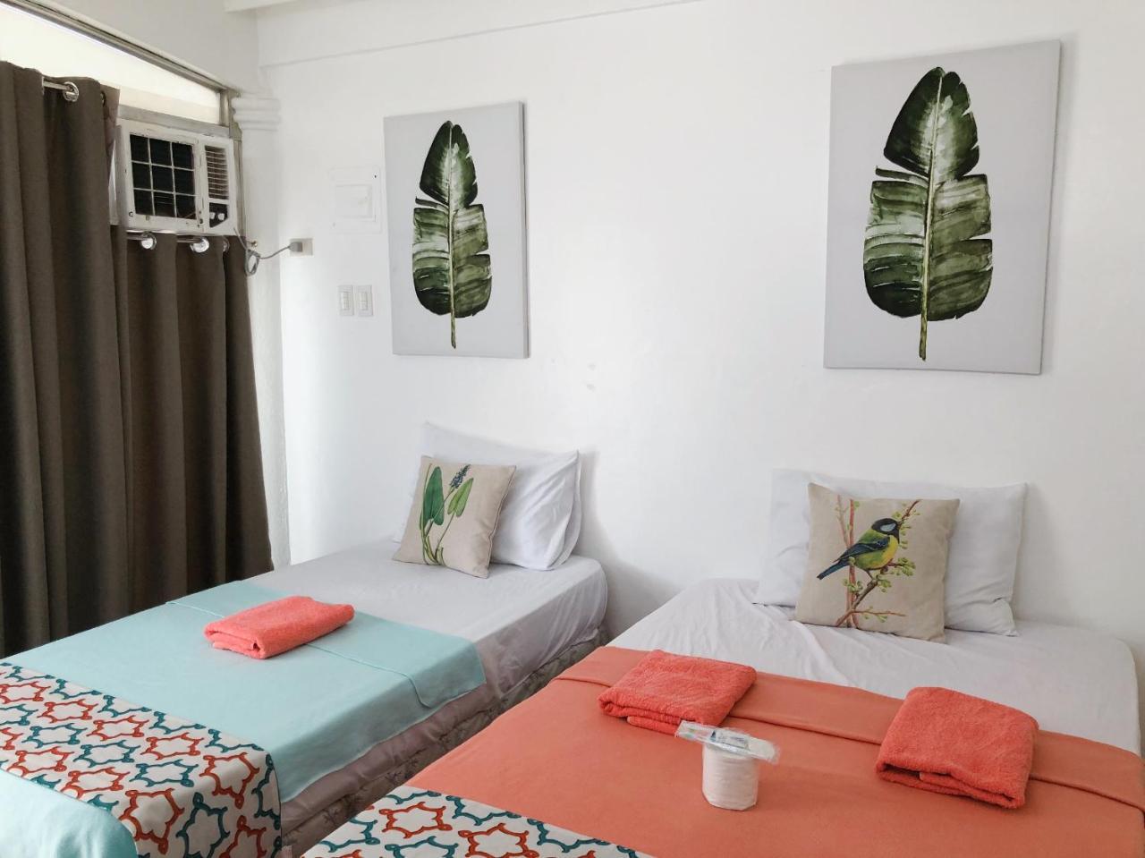 V Resort Dasma Kota Kota Dasmarinas Bagian luar foto