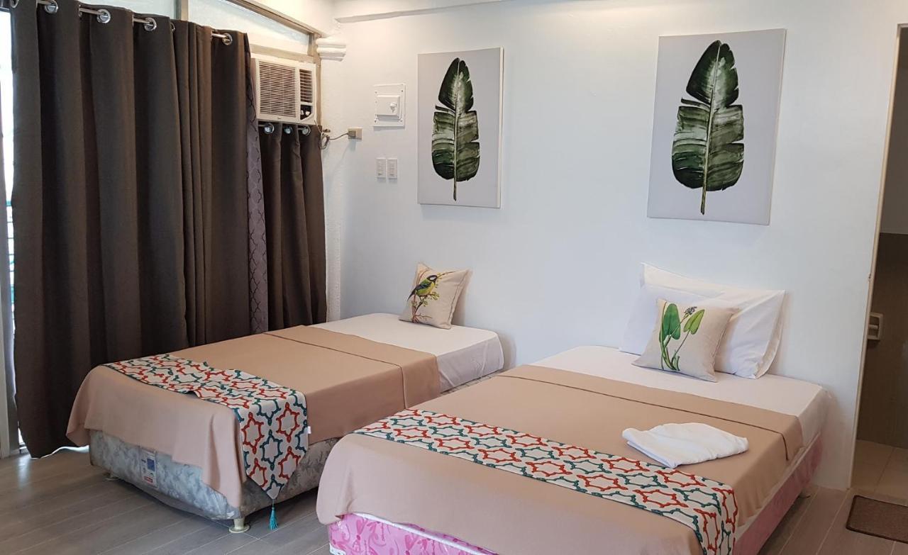 V Resort Dasma Kota Kota Dasmarinas Bagian luar foto